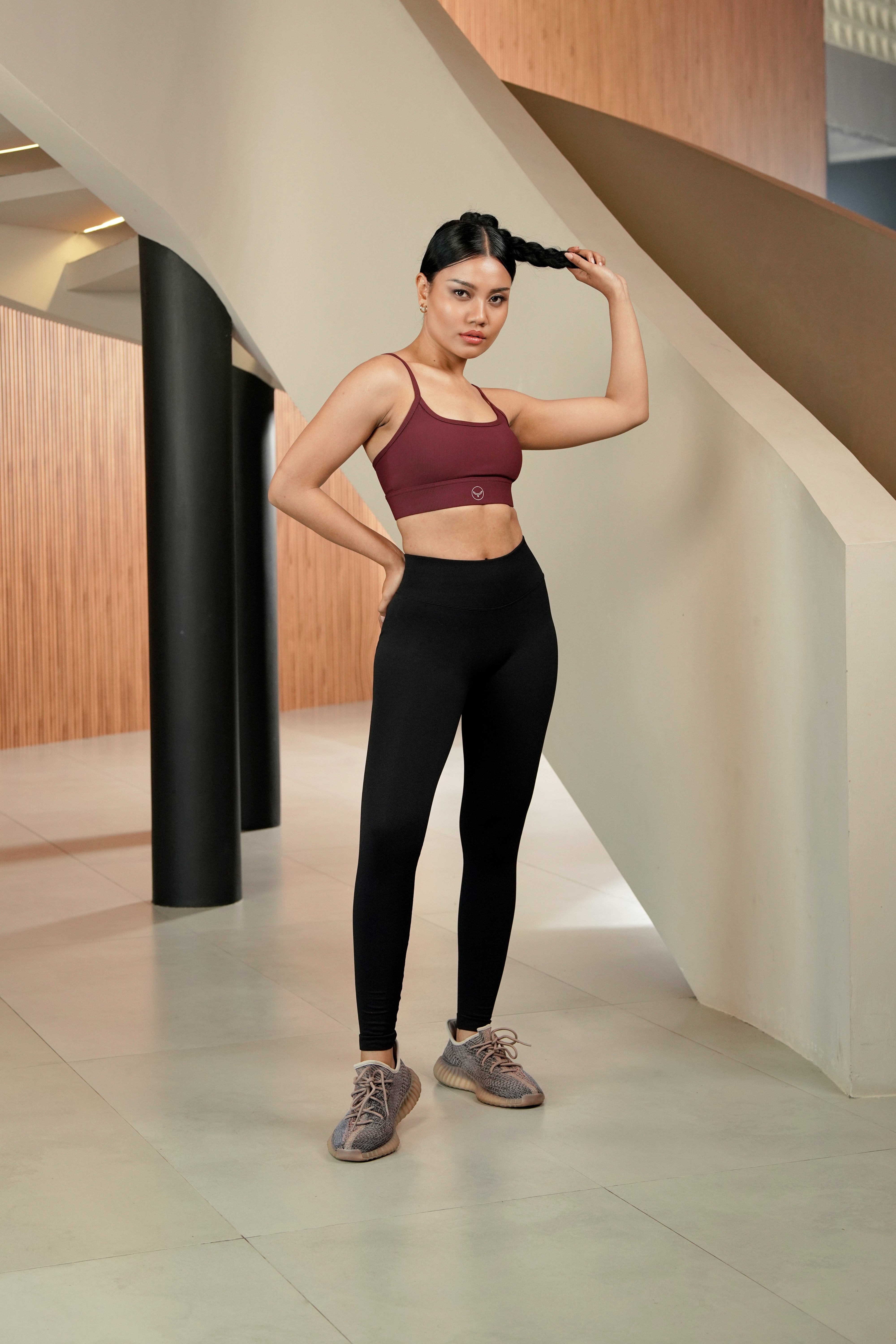 YUNO Ribbed Padded Sports Bra