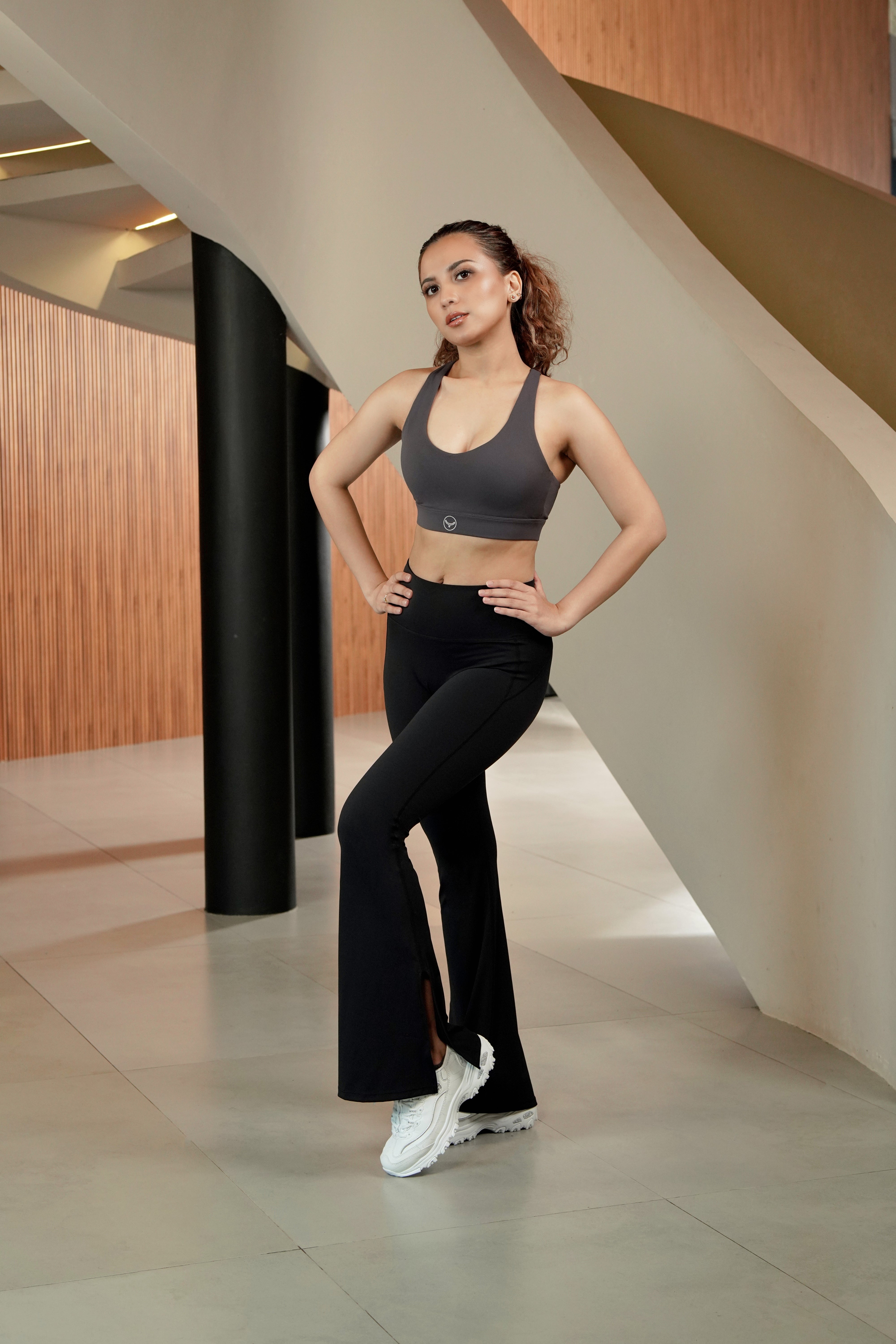YEKA Criss Cross Support Sports Bra